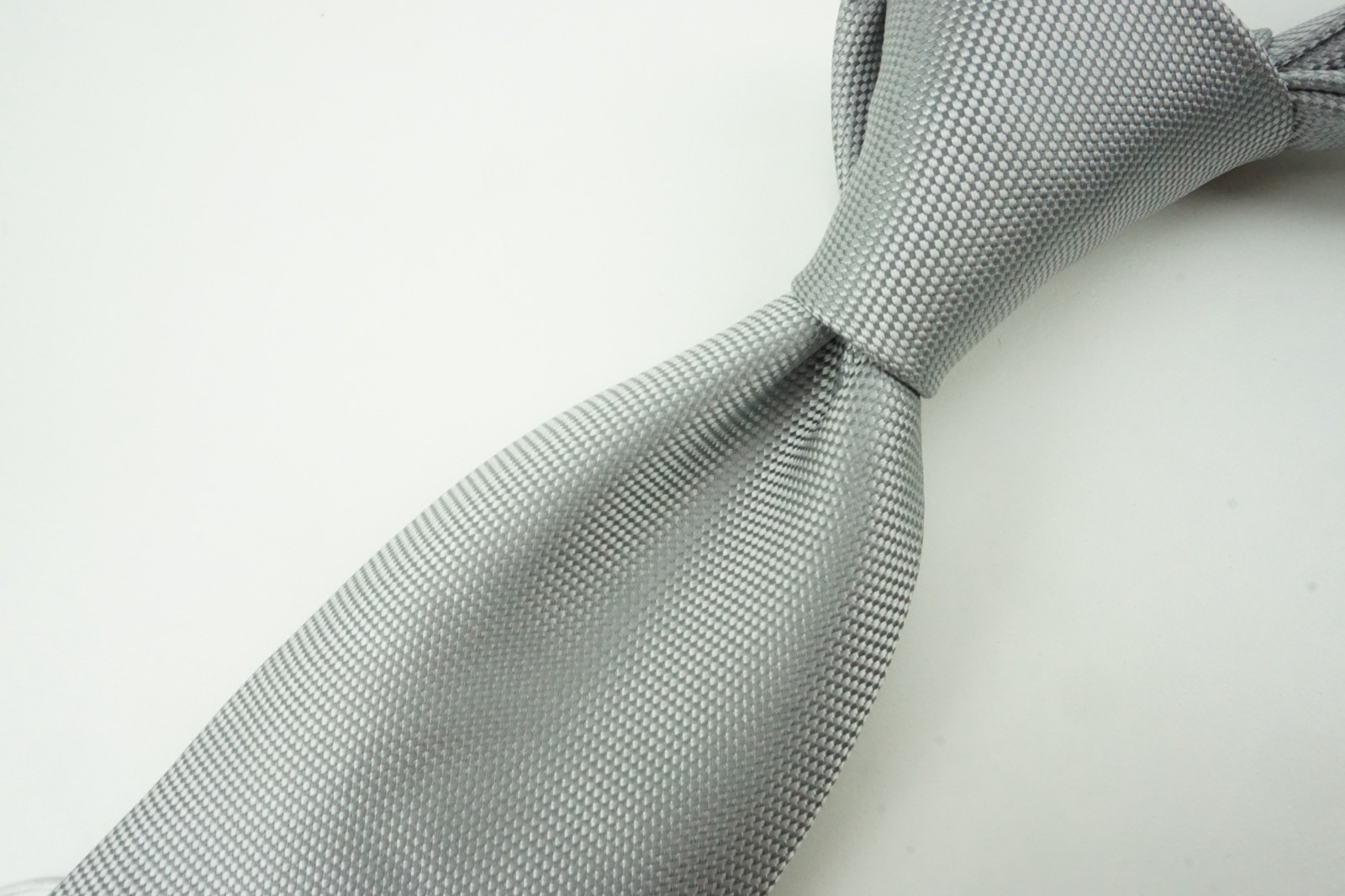 Eton Solid Cloud Gray Basketweave 100% Silk Tie Brand New With Tags