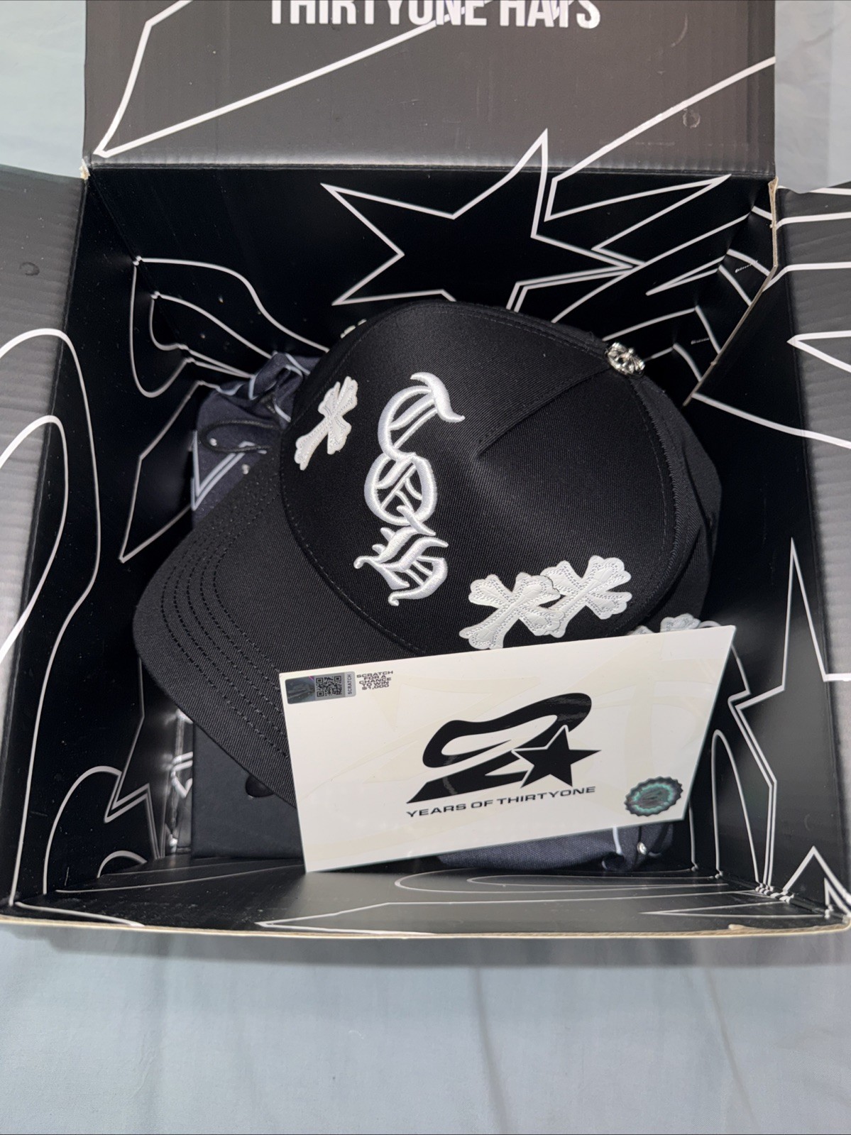 Thirty One / 31 Hats \ Thirty One / 31 Hats \