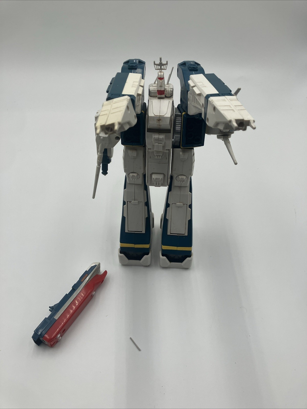 Vintage Bandai Matchbox SDF-1 Robotech Macross Fortress Figure 1984 Incomplete Vintage Bandai Matchbox SDF-1 Robotech Macross Fortress Figure 1984 Incomplete