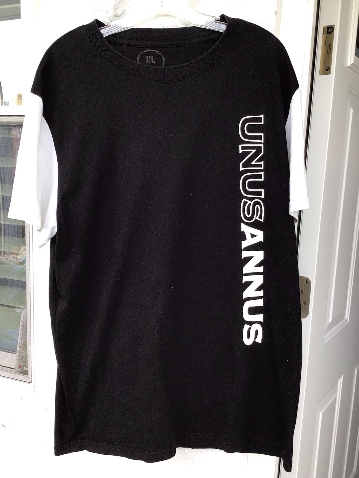 unus annus merch Men’s Black T Shirt, White Short Sleeves 100% Cotton, Sz. XL.
