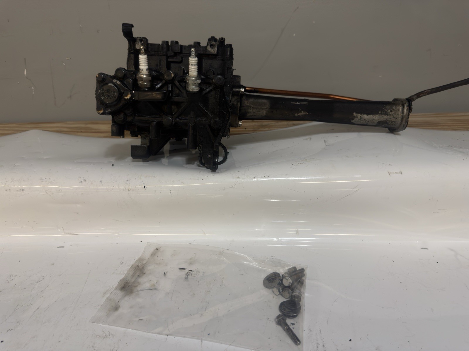 1989 Johnson 9.9 HP Powerhead Crankcase 0396010 OEM Evinrude OMC