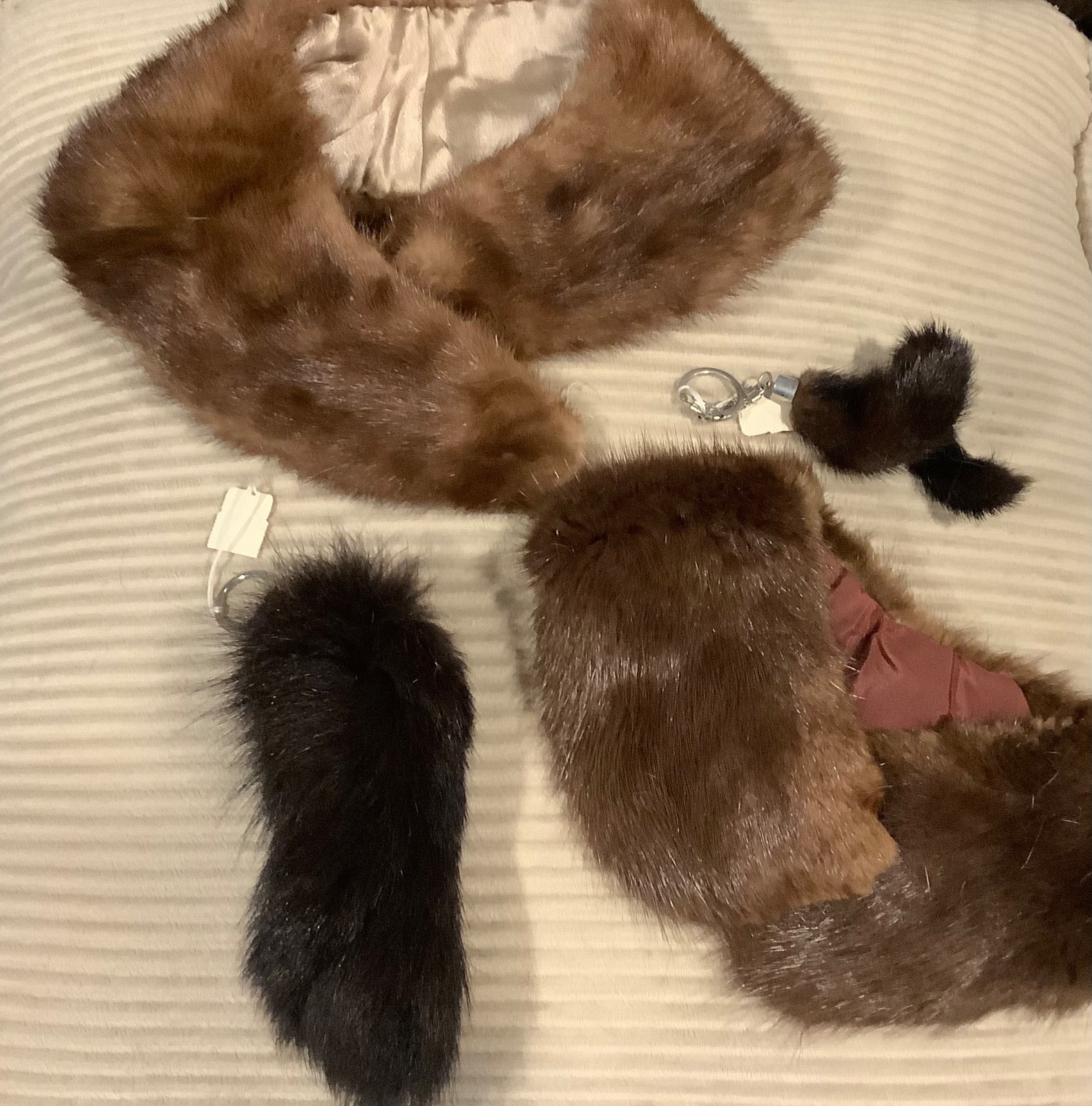 Vintage Stole Collars and hat Lot Of 4 pieces Brown Mink Real Fur Vintage Stole Collars and hat Lot Of 4 pieces Brown Mink Real Fur