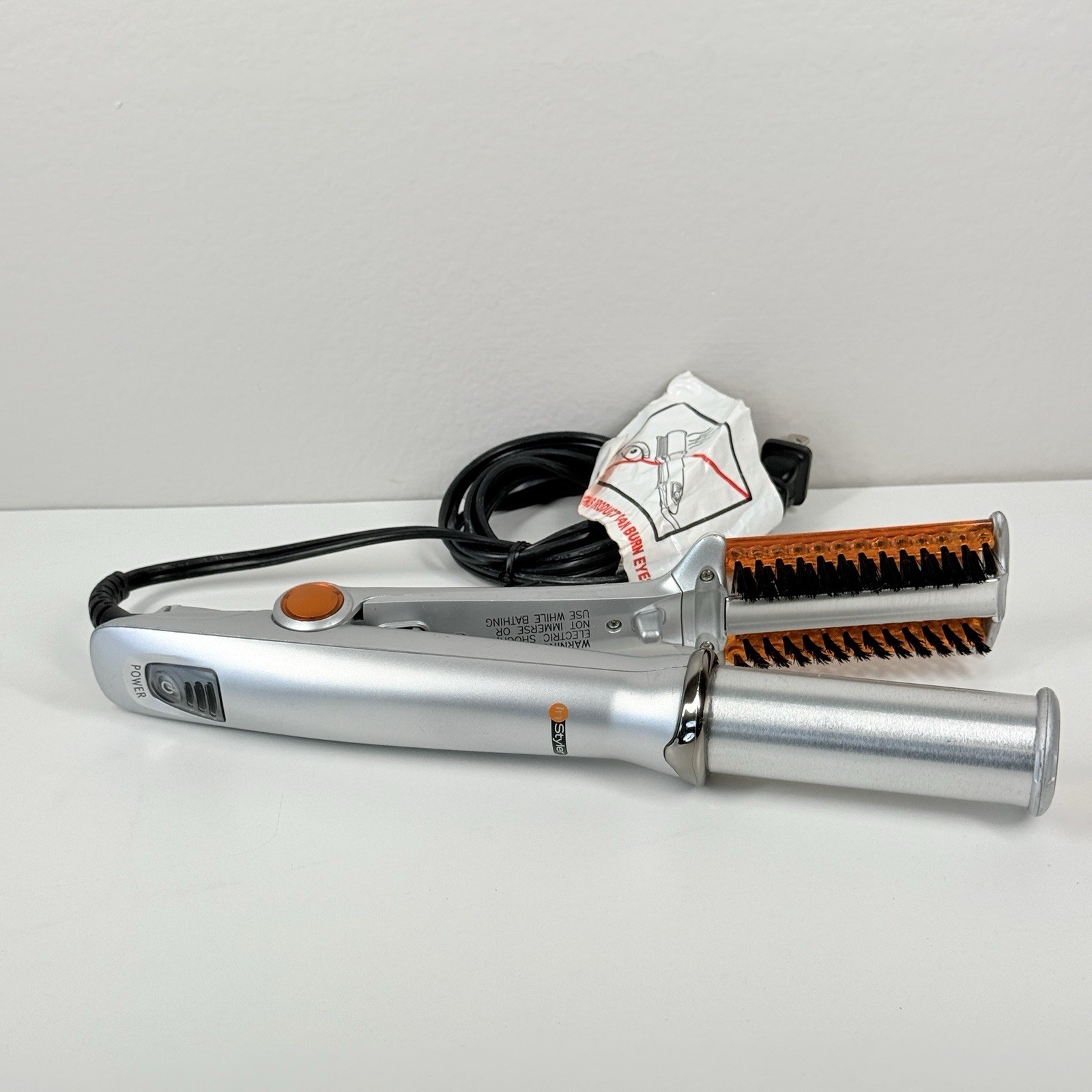 INSTYLER Rotating Hot Iron Brush TRE MILANO 1.25