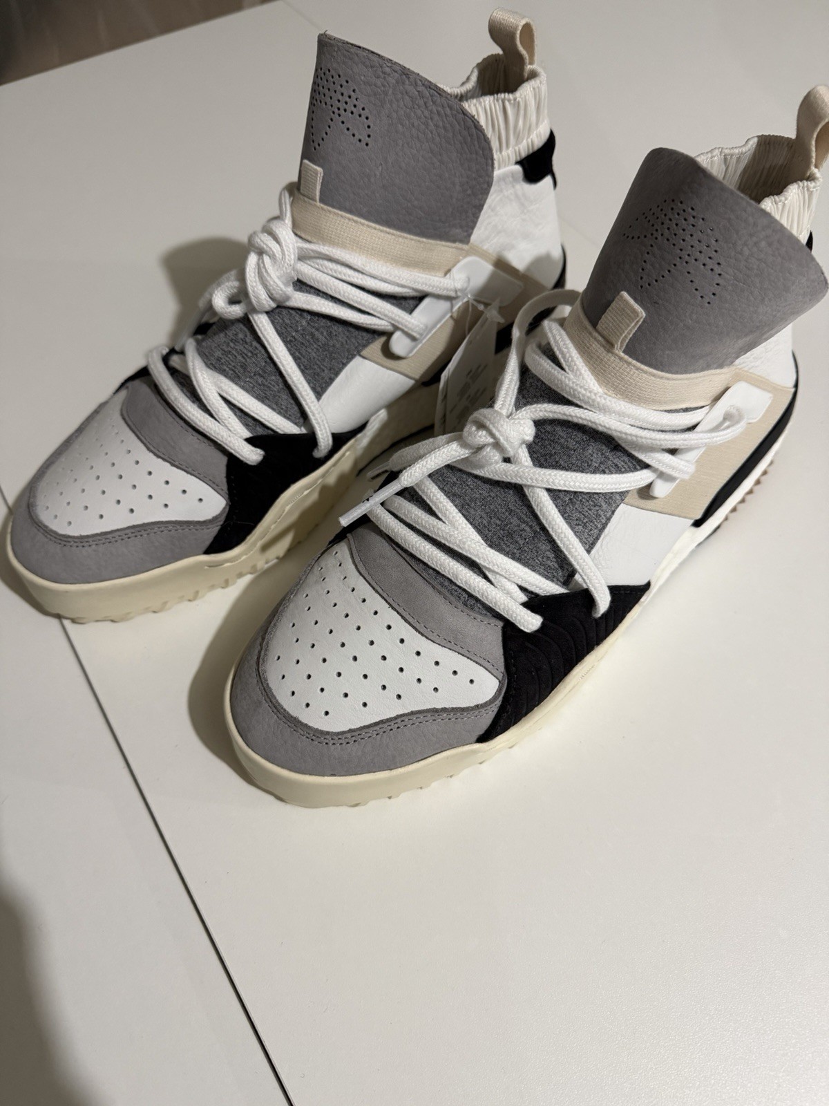 Adidas Alexander Wang AW BBall Cream CM7824 White Grey Black Men’s Size 9.5 NWT