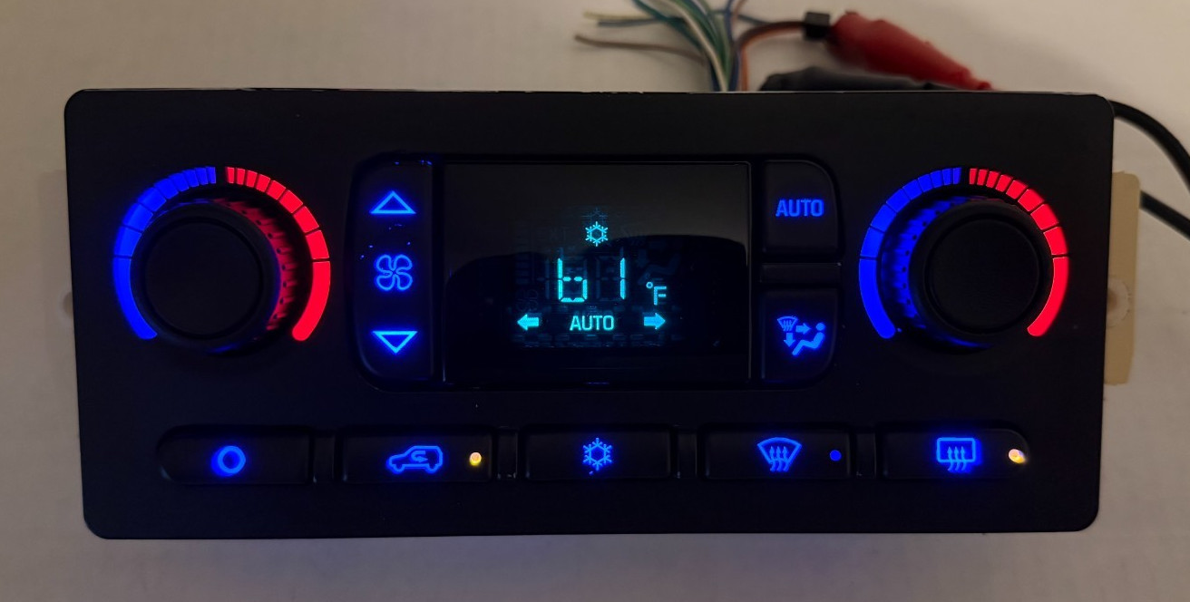 *REBUILT* BLUE LED CLIMATE CTRL 03-06 TAHOE YUKON ESCALADE SILVERADO W/RR DEF