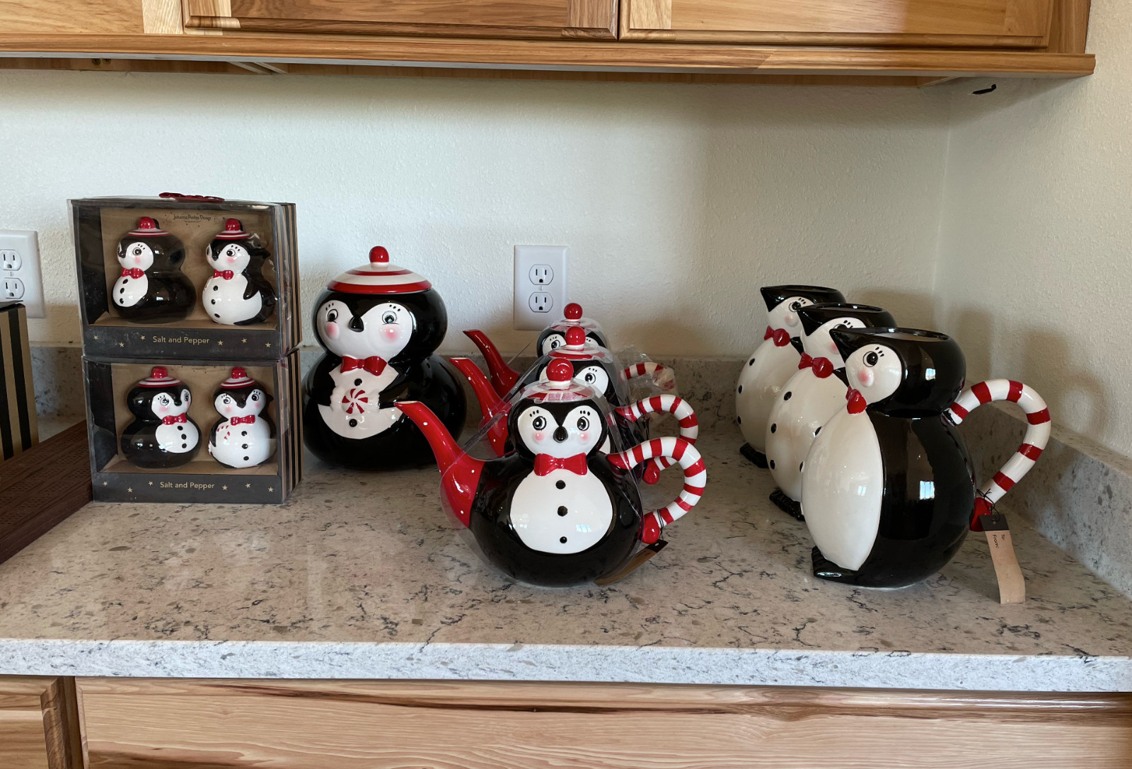 NWT Johanna Parker Carnival Cottage Penguin Christmas Lot Set Bundle JP NEW NWT Johanna Parker Carnival Cottage Penguin Christmas Lot Set Bundle JP NEW
