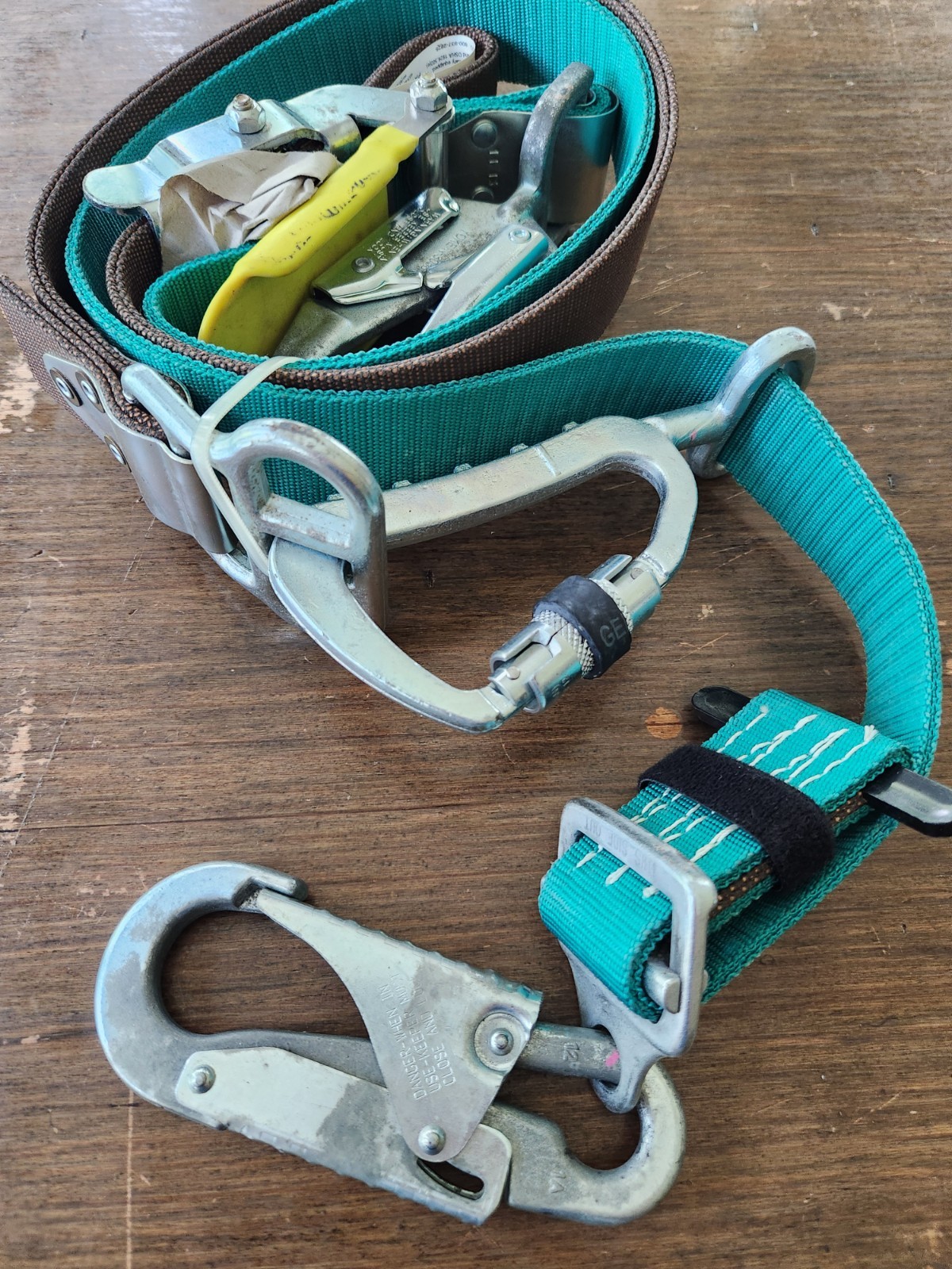 NEW PRICE** Buckingham 483D Bucksqueeze Lineman Fall Protection NEW PRICE** Buckingham 483D Bucksqueeze Lineman Fall Protection
