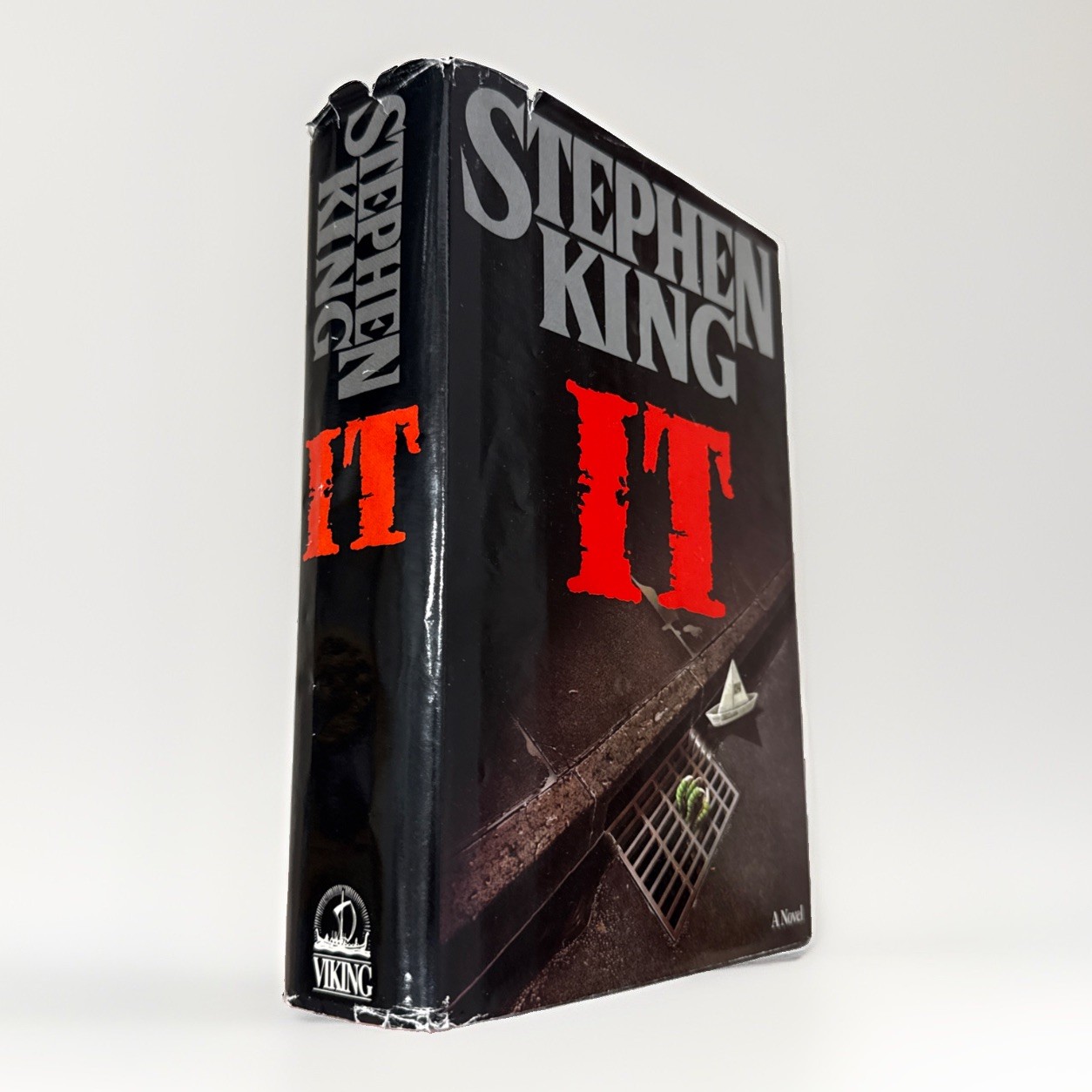 It by Stephen King, True 1st Edition, 1st Printing, HC DJ