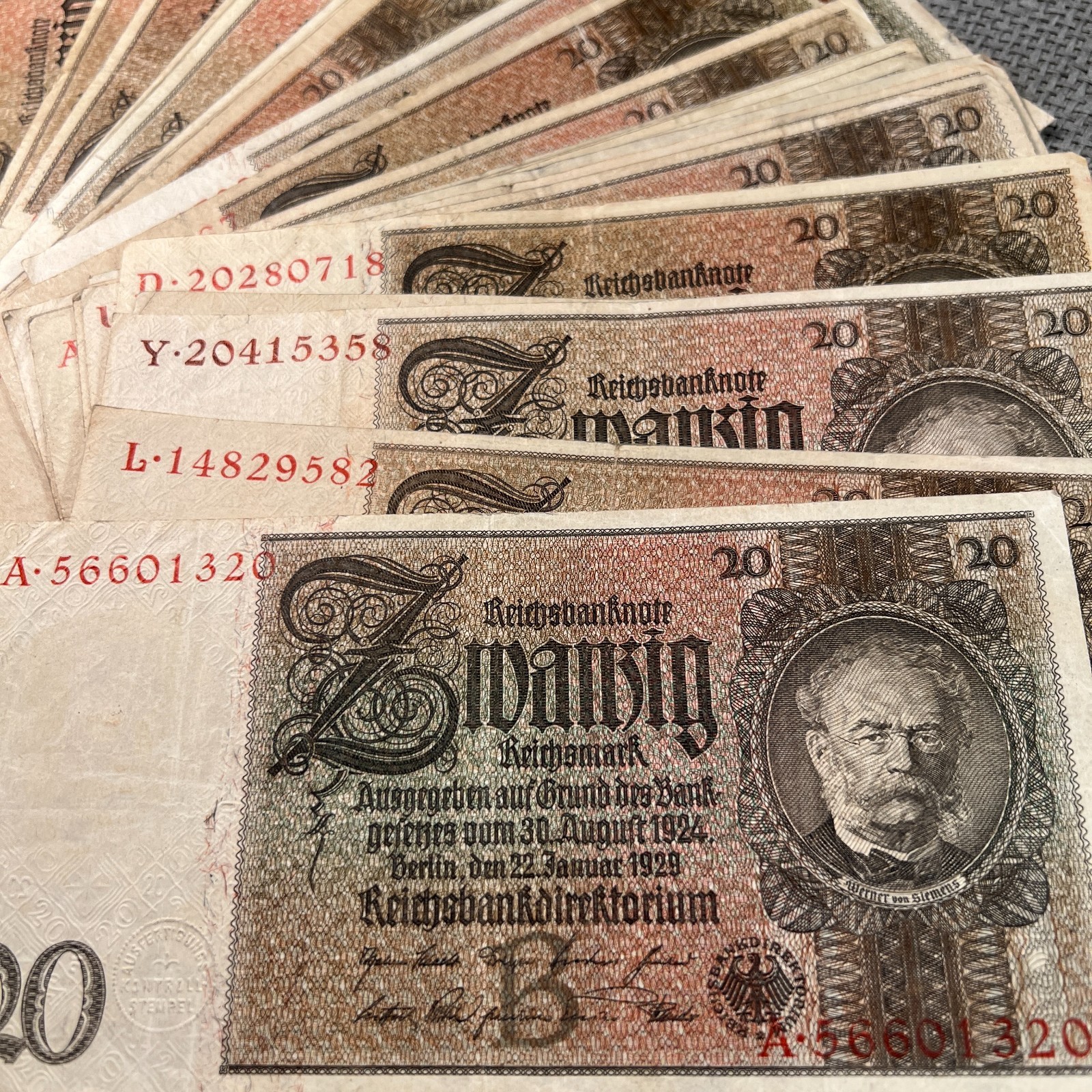 One (1) Germany 20 Reichsmark*Fine* 1929 German Antique WW1 Memorabilia Banknote