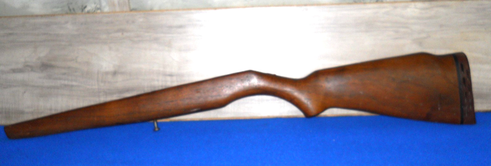 O.F. MOSSBERG Model 183-KD 410GA WOOD STOCK, RECOIL PAD & TAKE DOWN SCREW CL9237