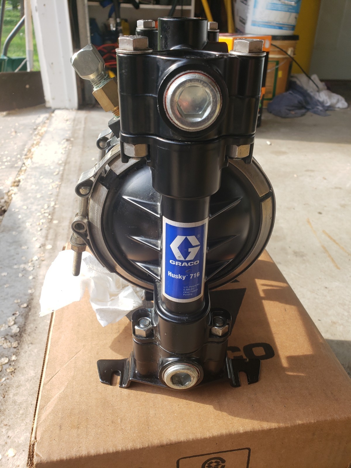 GRACO HUSKY 716  241-906