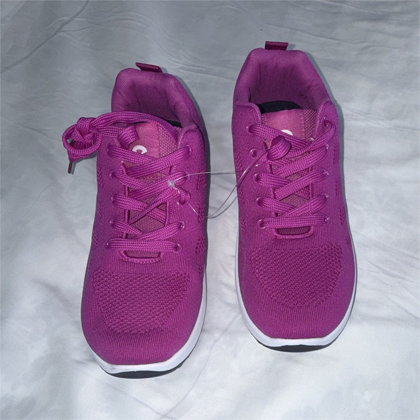 Orthofeet Women’s Pink Mesh Low Top Lace-Up Athletic Sneaker, Rubber Sole Orthofeet Women’s Pink Mesh Low Top Lace-Up Athletic Sneaker, Rubber Sole