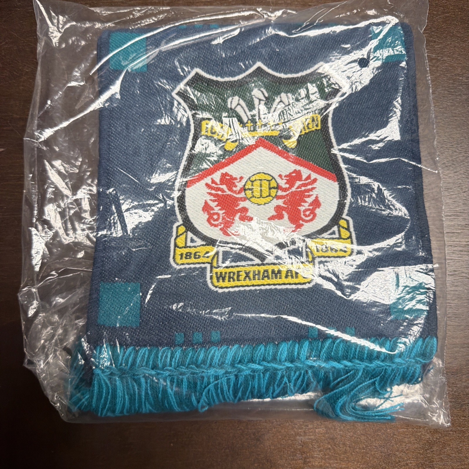 NEW WREXHAM AFC ANCESTRY PROMOTIONAL SOCCER SCARF HISTORY TELLS A STORY FOOTBALL