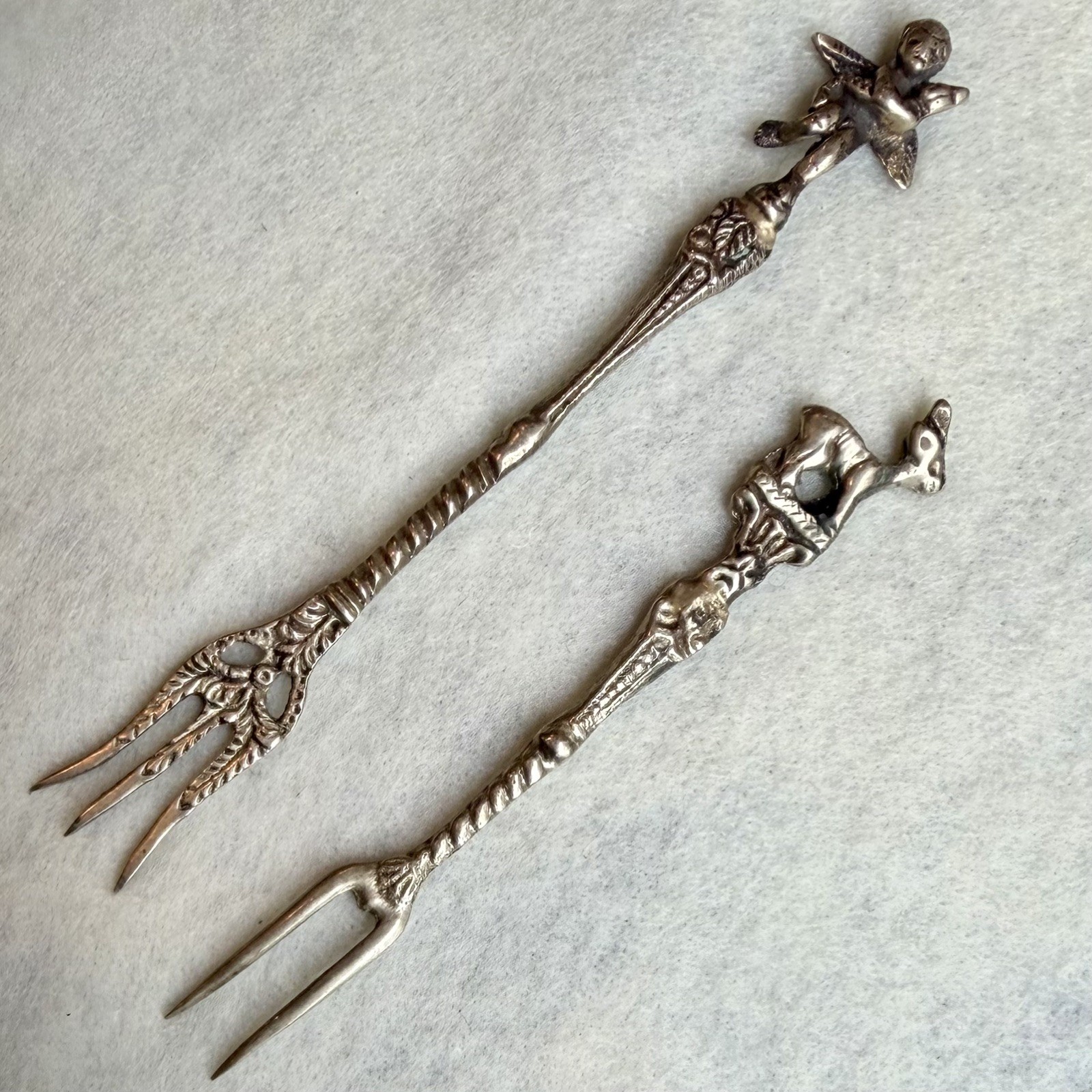 Vintage Italian Figural Cocktail Forts 800 Continental Silver Cherub Deer Pair Vintage Italian Figural Cocktail Forts 800 Continental Silver Cherub Deer Pair
