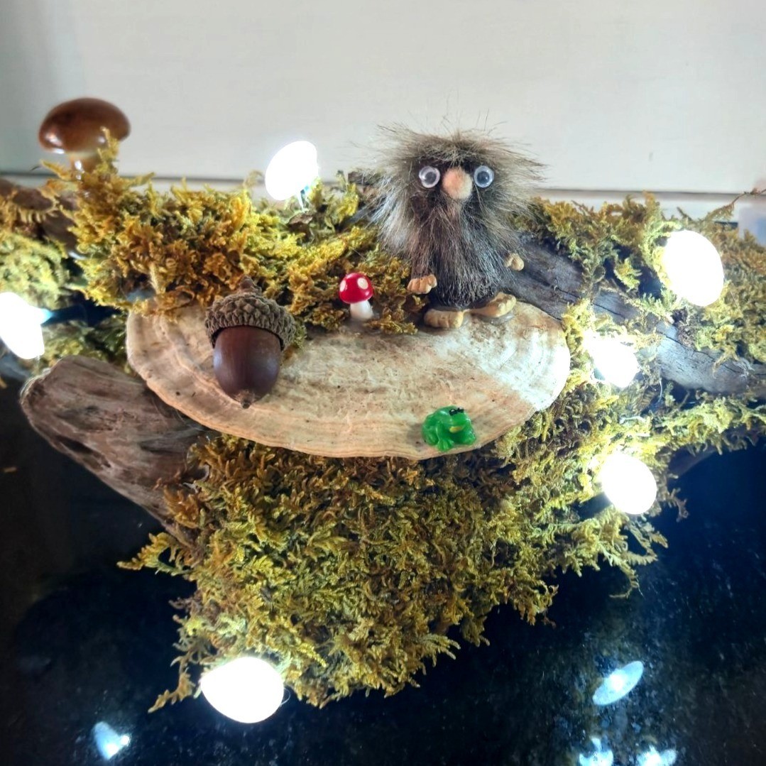Handmade Bigfoot Woodland Diorama Lighted Mushroom Wood Moss Sasquatch Folk Art