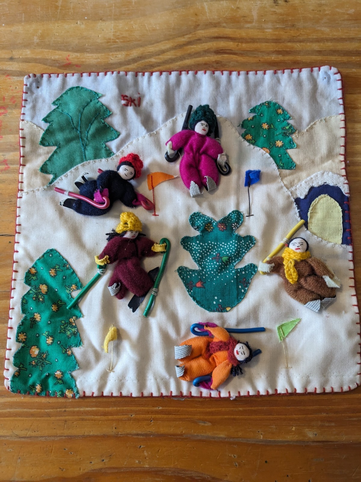 VTG Peruvian Arpillera folk art tapestry handmade 3D downhill Skiiers 