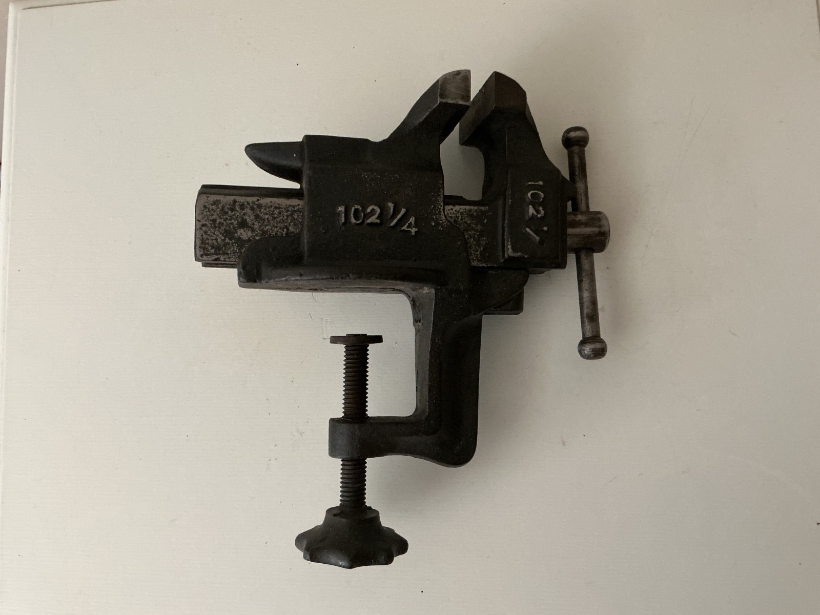 ANTIQUE ATHOL MFG Co 102 1/4 MACHINIST TOOL CLAMP ON VISE 2 1/4\ ANTIQUE ATHOL MFG Co 102 1/4 MACHINIST TOOL CLAMP ON VISE 2 1/4\