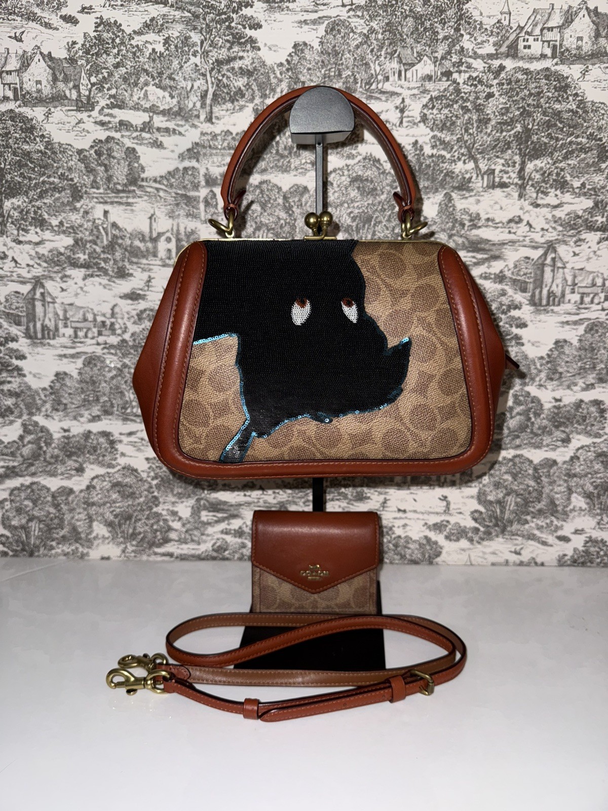 Disney X Coach Embellished Peter Pan Frame Bag 23 With Tri Fold Wallet Disney X Coach Embellished Peter Pan Frame Bag 23 With Tri Fold Wallet