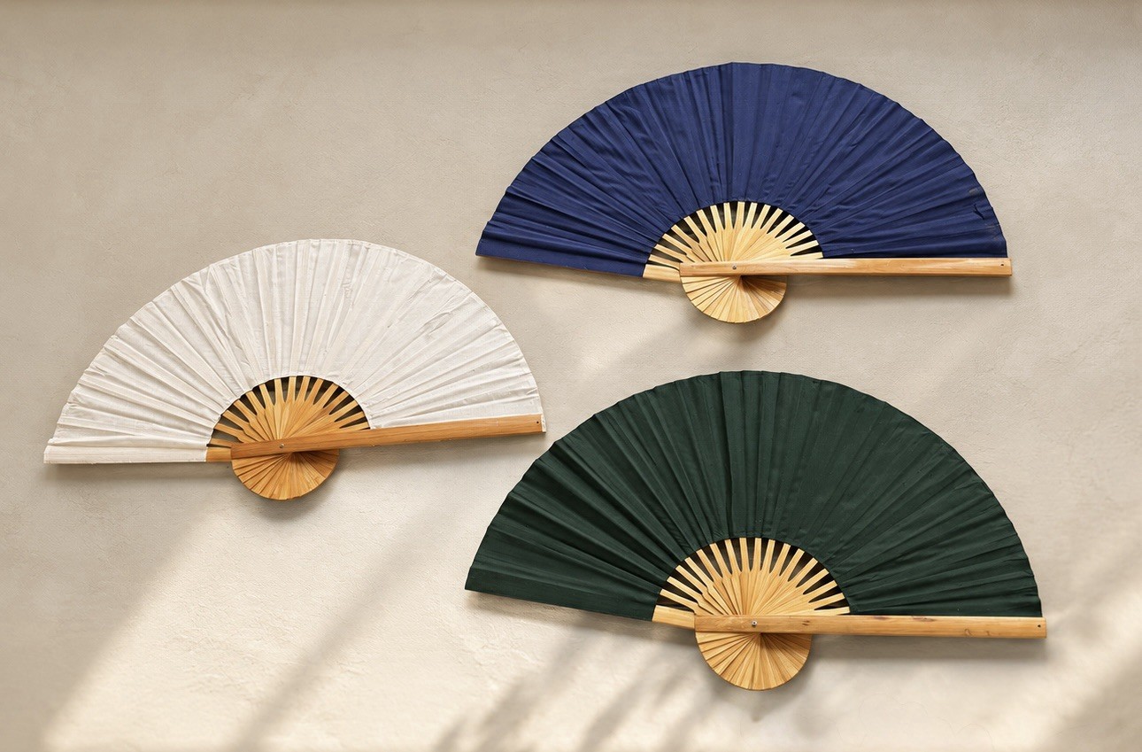 VTG SET OF 3 LARGE ASIAN FOLDING WALL FANS WOOD CLOTH GREEN BLUE WHITE THAILAND