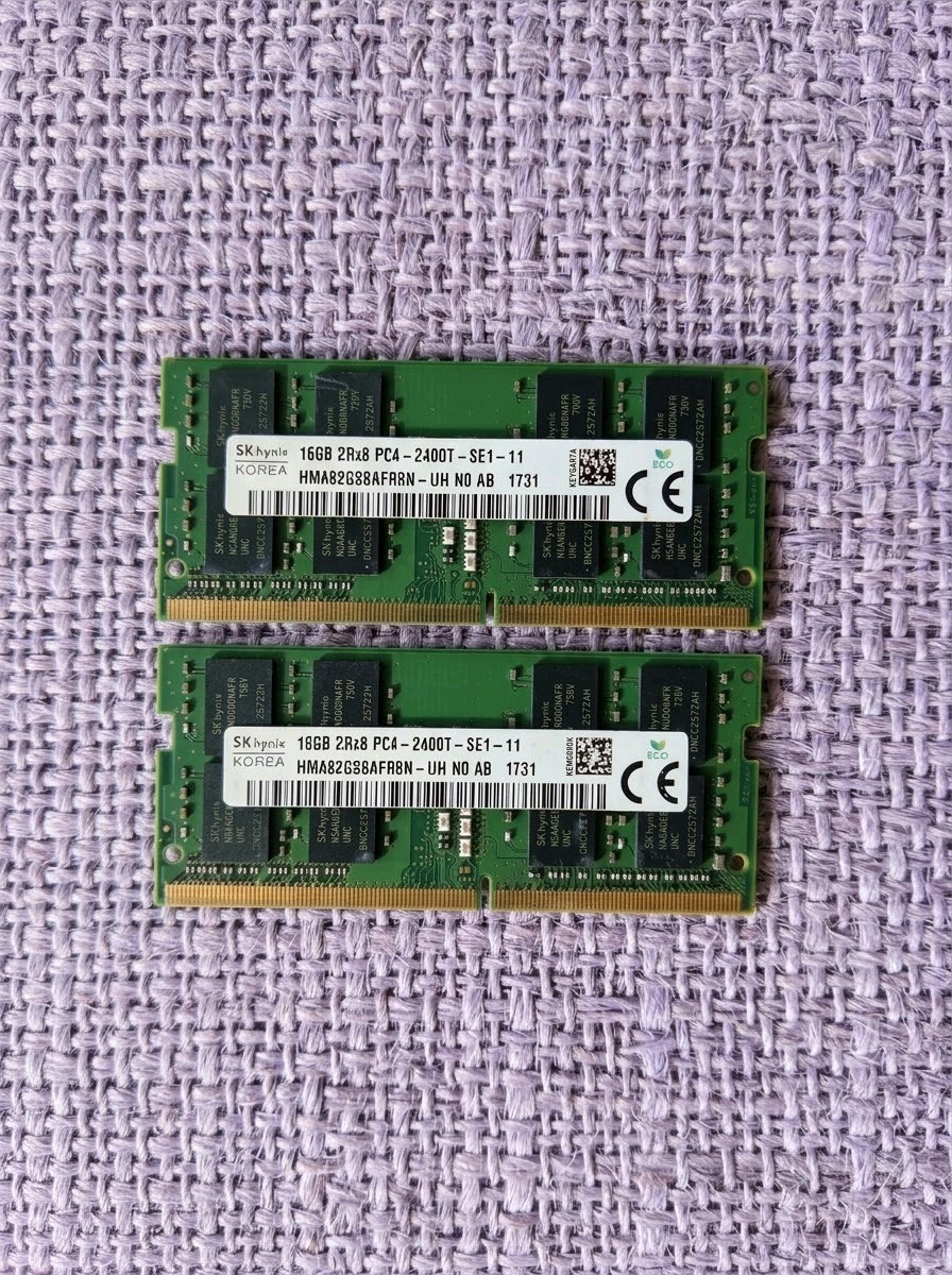 32GB -SK Hynix 2-16GB DDR4 Laptop RAM PC4-2400T 2400MHz SO-DIMM HMA82GS6AFR8N-UH