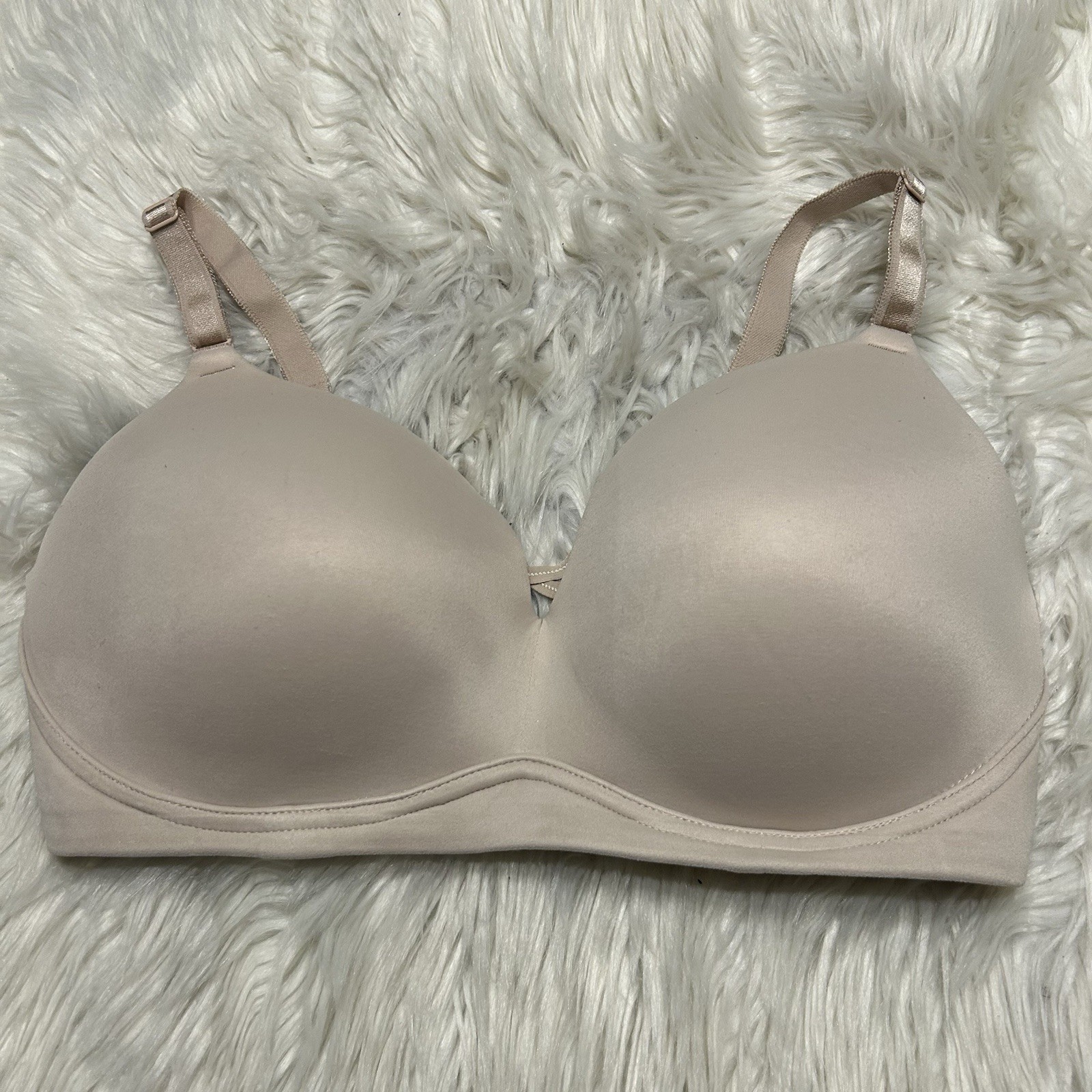 Torrid 38DDD Bra Beige Dream Wire Free Push Up Back Closure Wireless Stretch Torrid 38DDD Bra Beige Dream Wire Free Push Up Back Closure Wireless Stretch