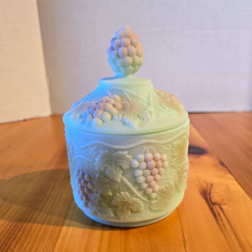 Vintage Fenton Mist Burmese Satin Glass Grape & Cable Lidded Candy Jar/Humidor Vintage Fenton Mist Burmese Satin Glass Grape & Cable Lidded Candy Jar/Humidor