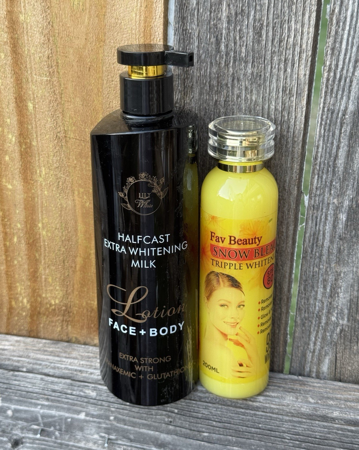 Lily White Lotion Face & Body 500ml and fav beauty oil 2 in 1 set Lily White Lotion Face & Body 500ml and fav beauty oil 2 in 1 set