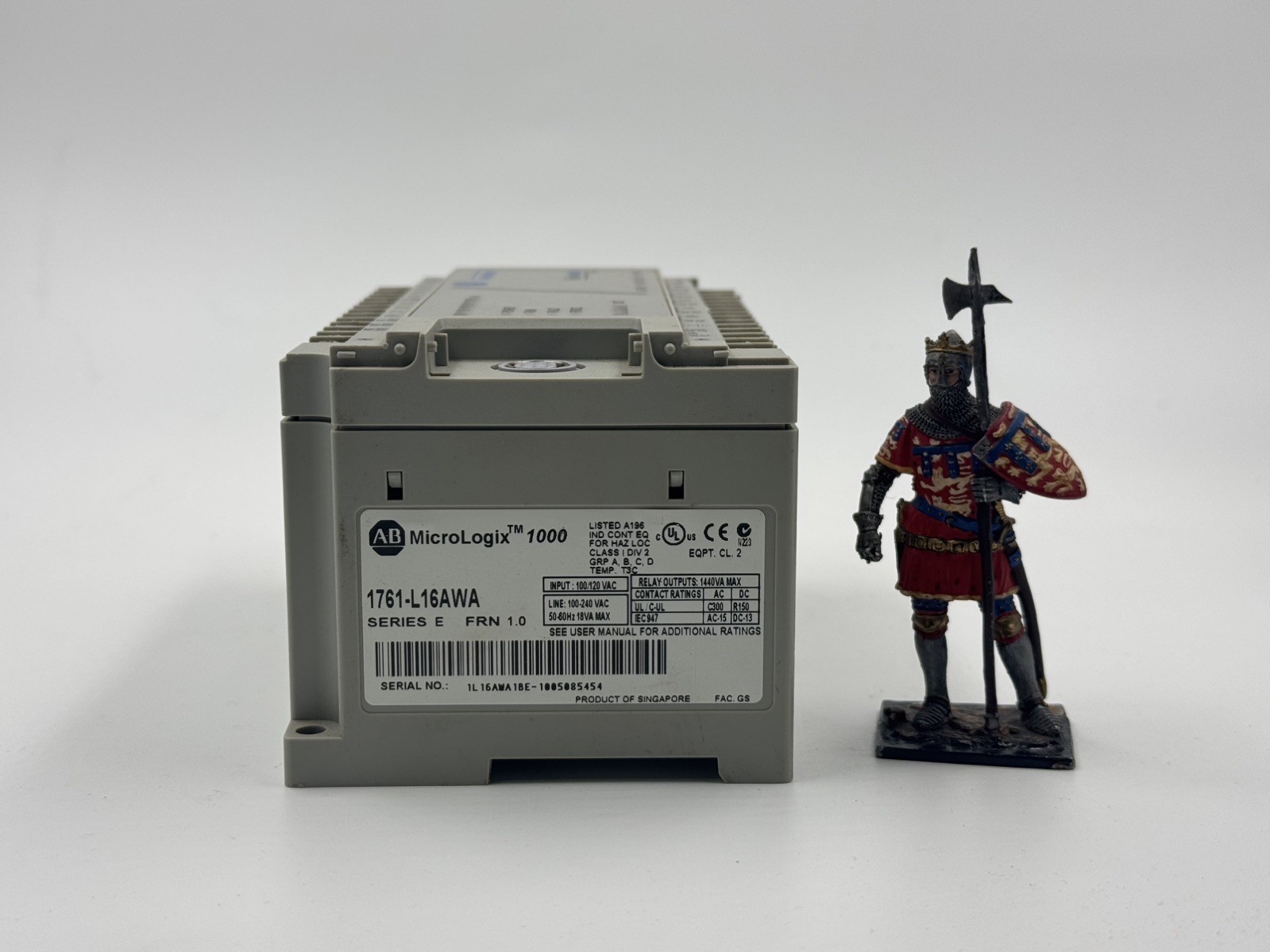 NEW NO BOX/ ALLEN BRADLEY MICROLOGIX 1000 1761-L16AWA SER C NEW NO BOX/ ALLEN BRADLEY MICROLOGIX 1000 1761-L16AWA SER C