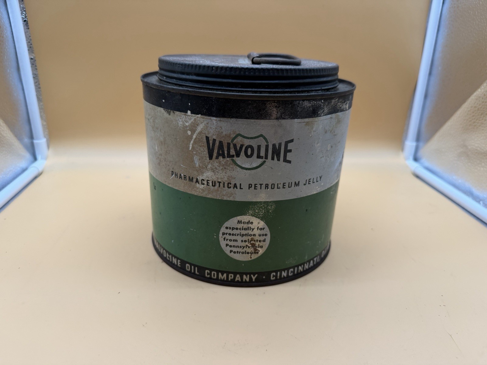 Vintage Rare Early Valvoline Petroleum Jelly Tin Can Empty Vintage Rare Early Valvoline Petroleum Jelly Tin Can Empty