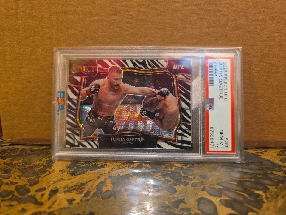2023 Select UFC Justin Gaethje ZEBRA Octagonside PSA 10 / POP 1 2023 Select UFC Justin Gaethje ZEBRA Octagonside PSA 10 / POP 1