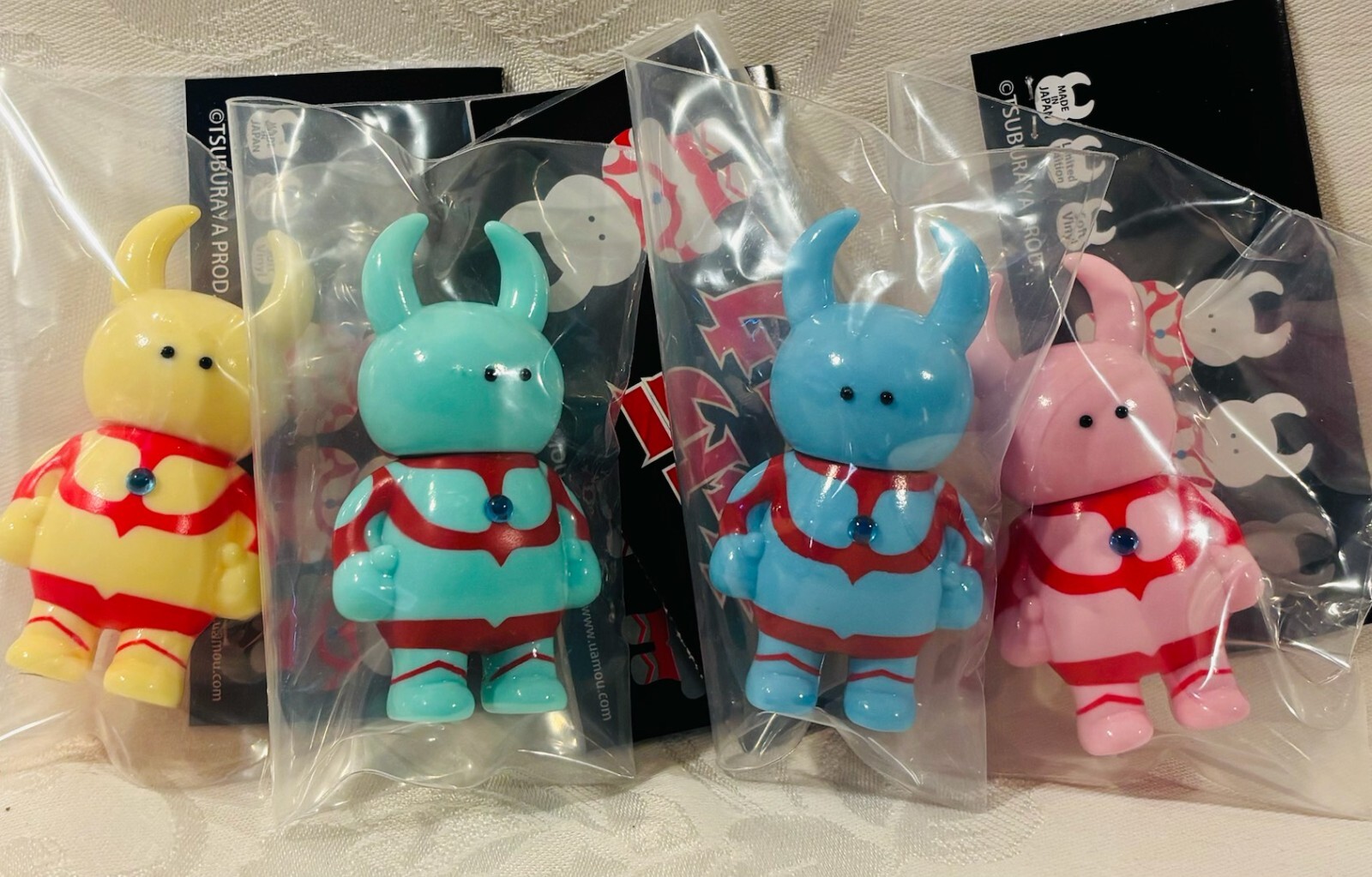 Tsuburaya Uamou Ultra Soft Vinyl Set 4 pcs Limited Sofubi Soft Vinyl Figure Toys