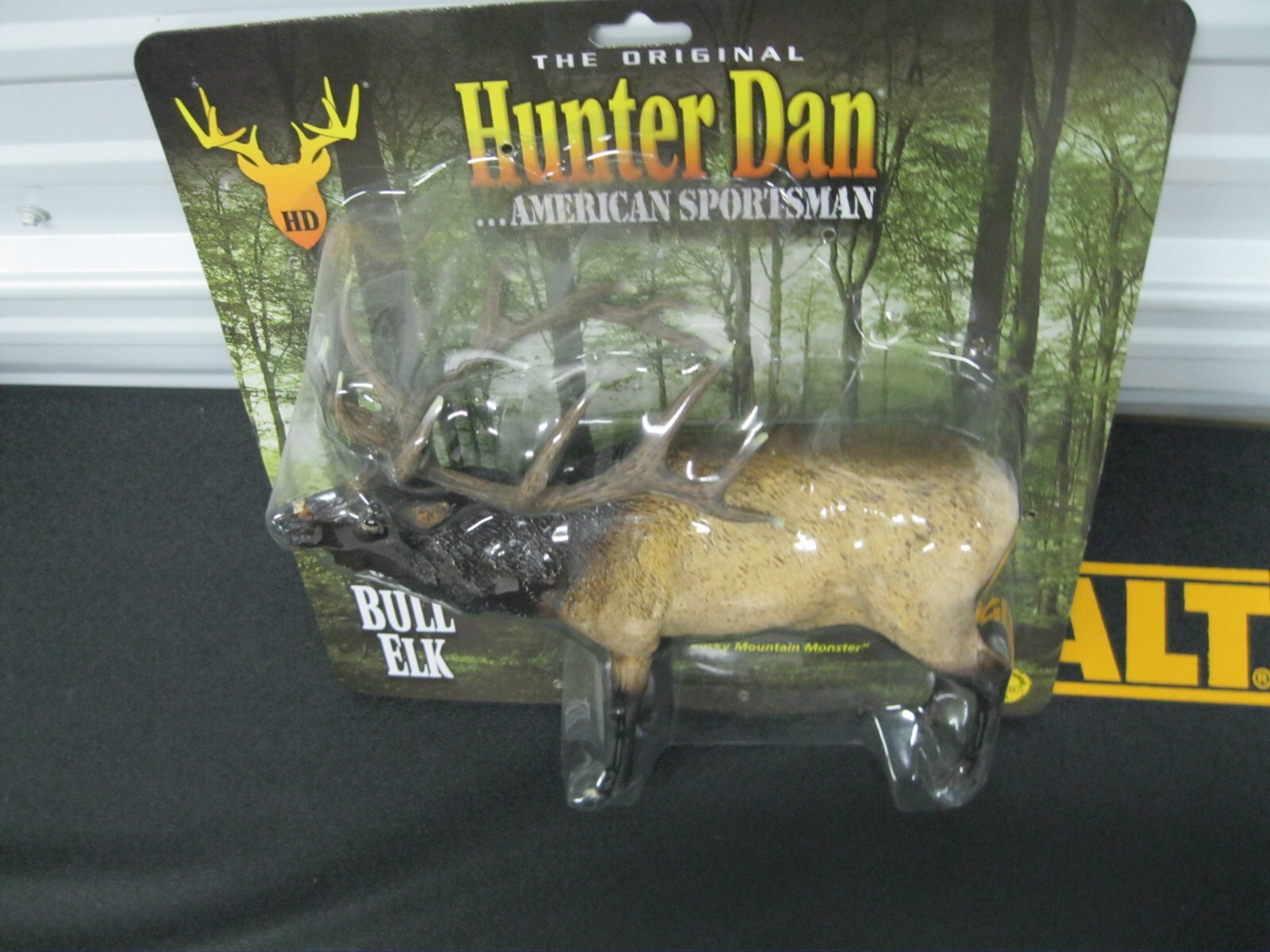HUNTER DAN BULL ELK HUNTER DAN BULL ELK