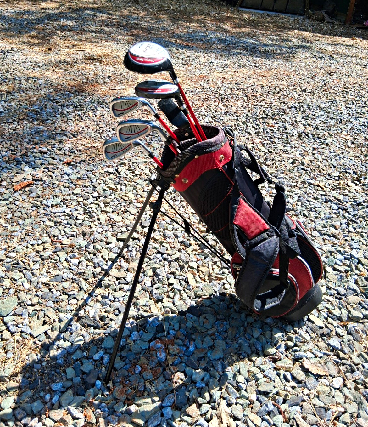 Nitro Blaster Youth 6pc Complete Golf Club Set RH Graphite Red/Black