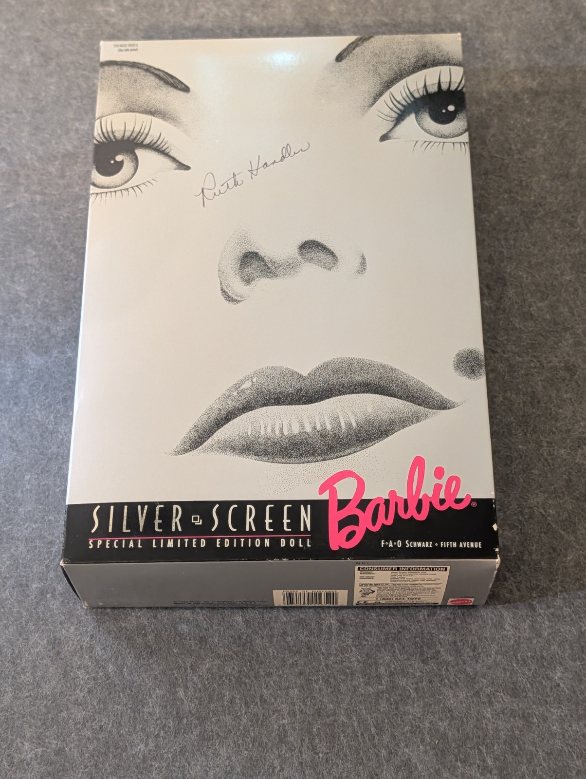Mattel 1993 Silver Screen Barbie FAO Schwarz Fifth Avenue Doll #11652 NIB 