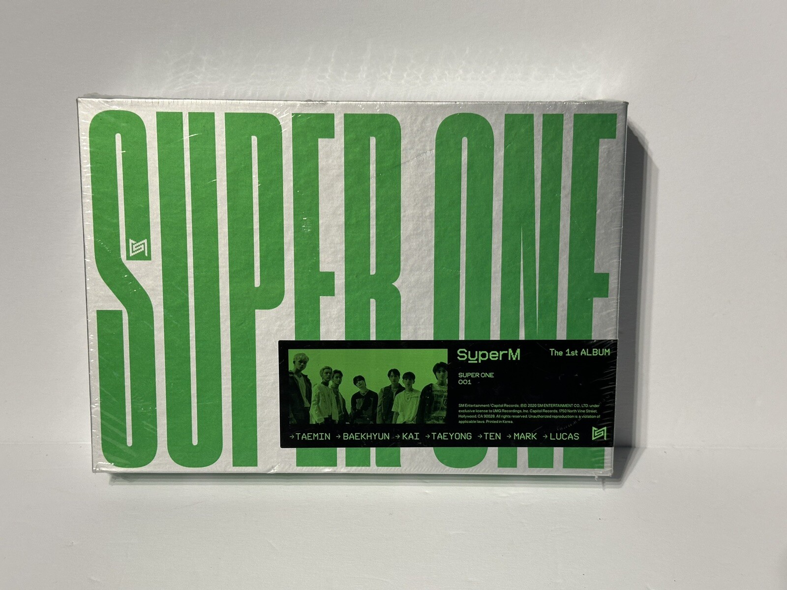 SuperM - The 1st Album 'Super One 001 *new, sealed