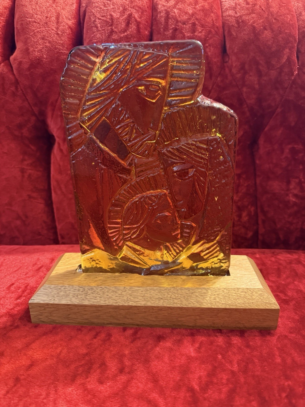 Ultra Rare Vintage Blenko Holy Family Amberina Plaque By Don Shepard Glows 11” Ultra Rare Vintage Blenko Holy Family Amberina Plaque By Don Shepard Glows 11”