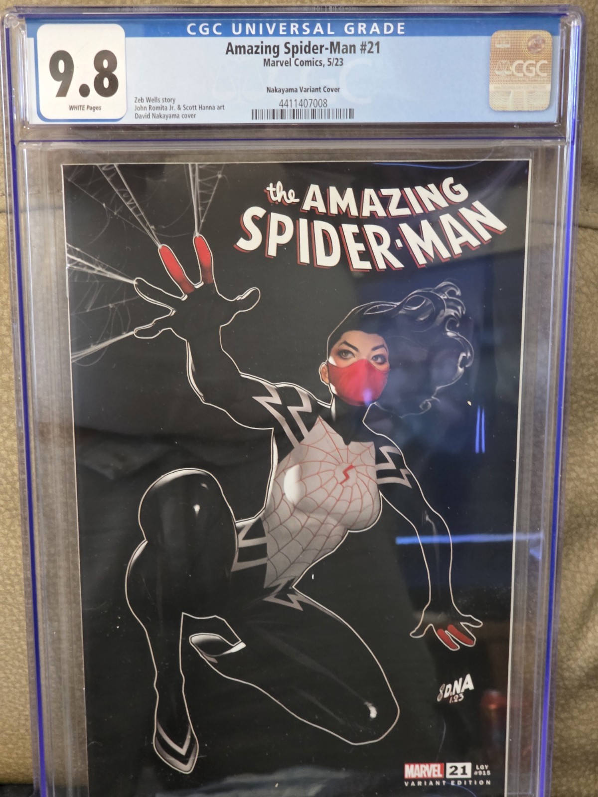 Amazing Spider-Man #21 David Nakayama Silk Virgin Variant CGC 9.8