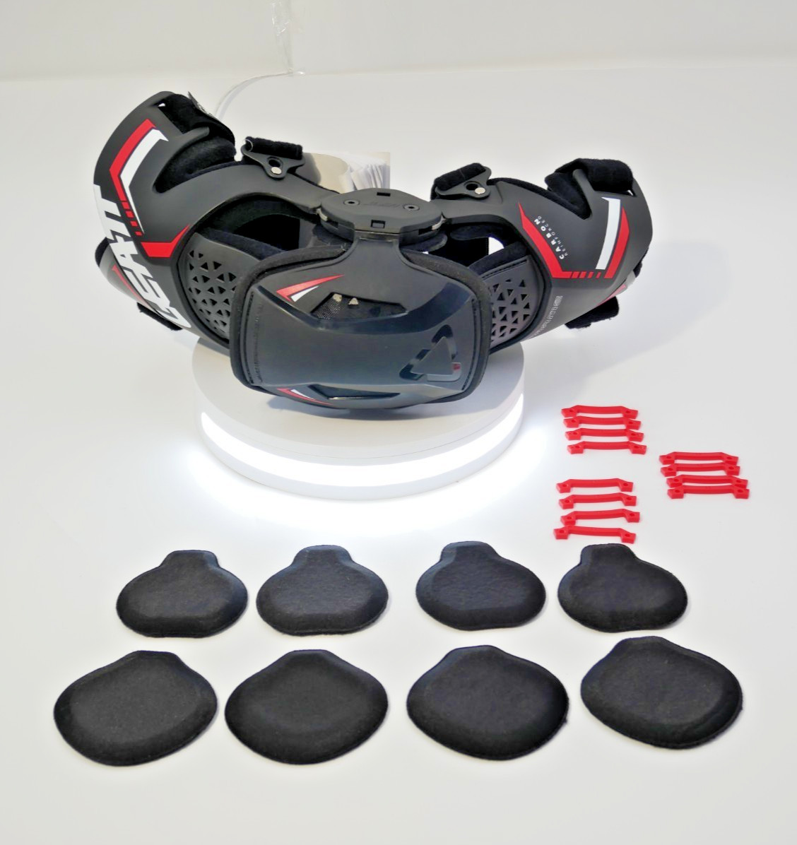 Leatt X-Frame Knee Brace Left Size Medium - 5018010122
