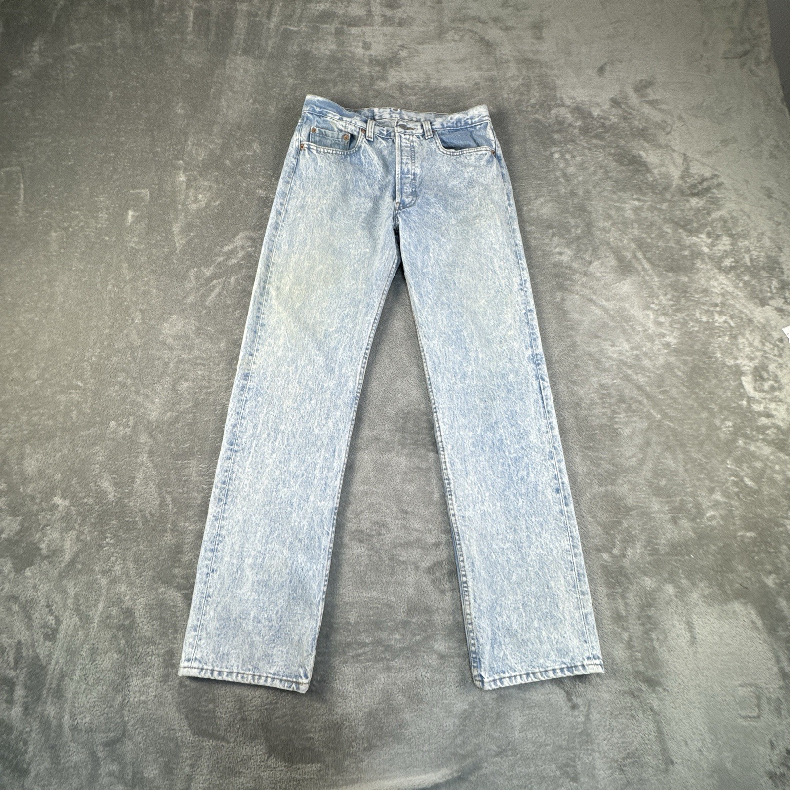Vintage Levis 501 Jeans Mens 29x32 Blue Stonewash Made in USA Western Button Fly Vintage Levis 501 Jeans Mens 29x32 Blue Stonewash Made in USA Western Button Fly