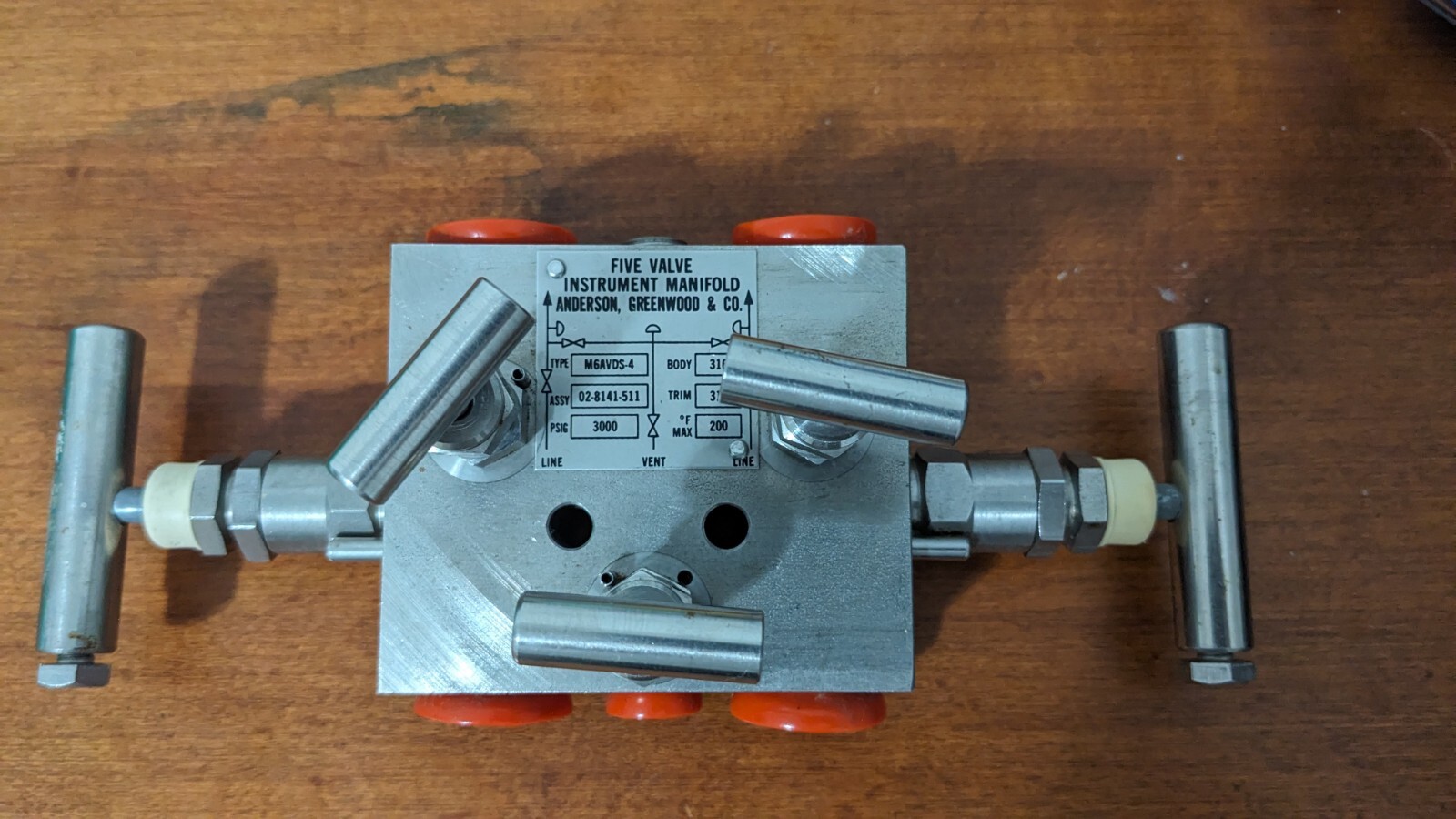 ANDERSON GREENWOOD MANIFOLD M6AVDS-4 ANDERSON GREENWOOD MANIFOLD M6AVDS-4