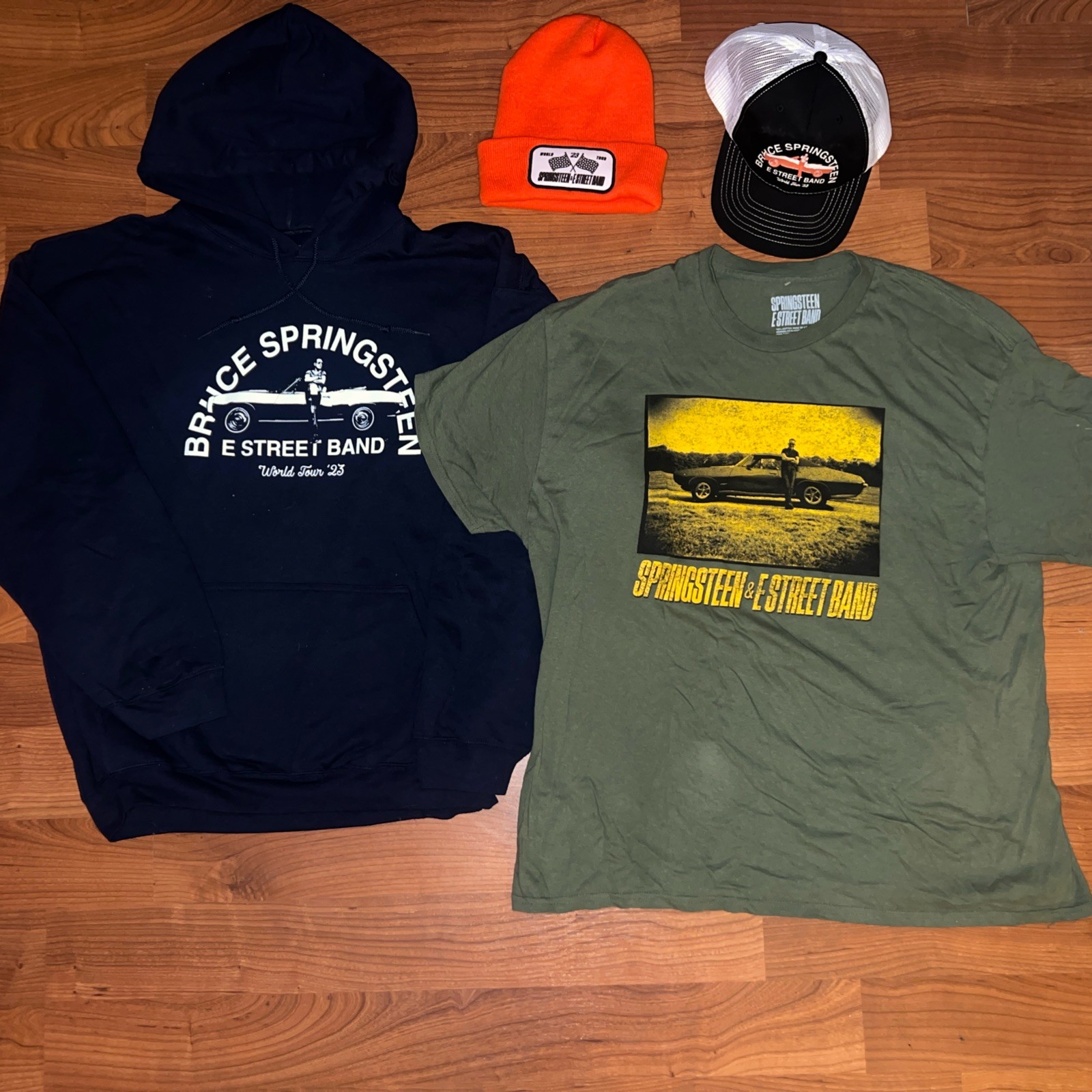 2023 Tour Bruce Springsteen & E Street Band XL Sweatshirt / T-Shirt /  Hat Lot