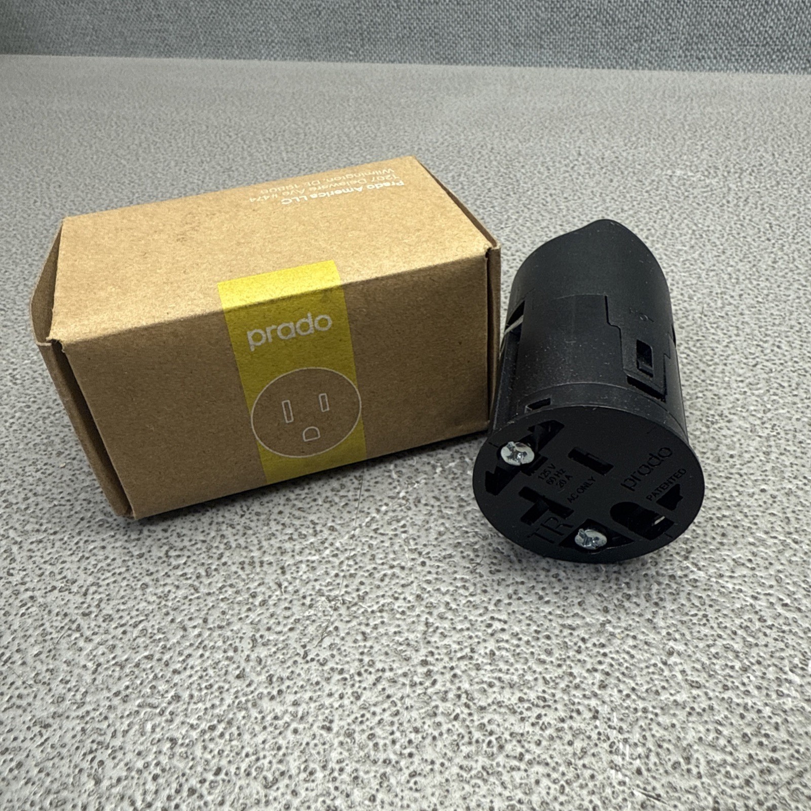 Prado Unifit outlet SINGLE 15/20A 125V 9000-0003 Without Cover Plate Prado Unifit outlet SINGLE 15/20A 125V 9000-0003 Without Cover Plate