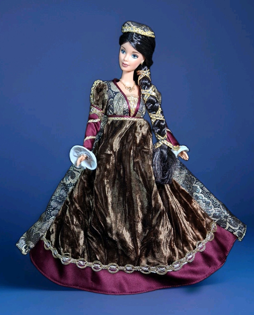 1997 BARBIE As JULIET Doll 1997 BARBIE As JULIET Doll
