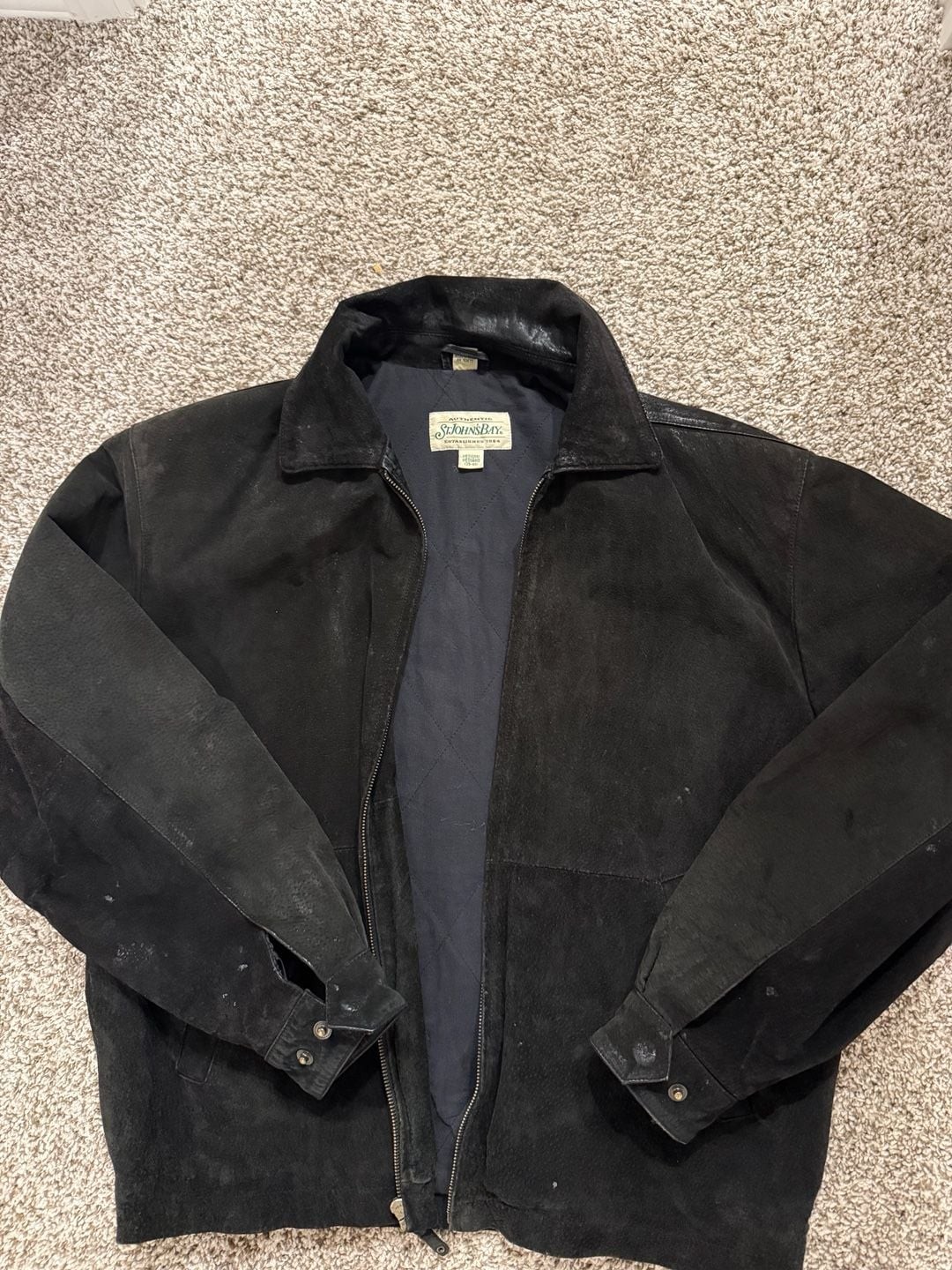 St. John\'s Bay Suede Leather Jacket Size Medium Black St. John\'s Bay Suede Leather Jacket Size Medium Black
