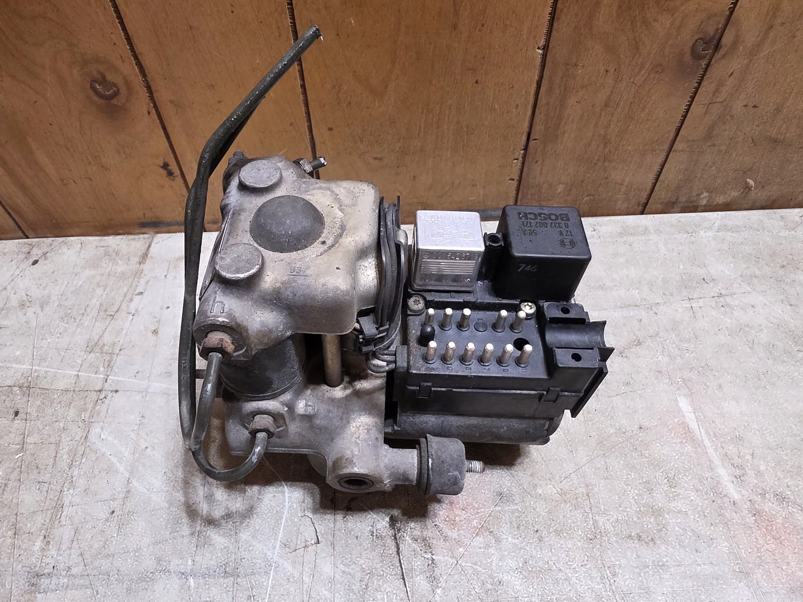 1988-1993 Mercedes Benz E Class W124 Abs Anti Lock Brake Pump 0265200043 Oem
