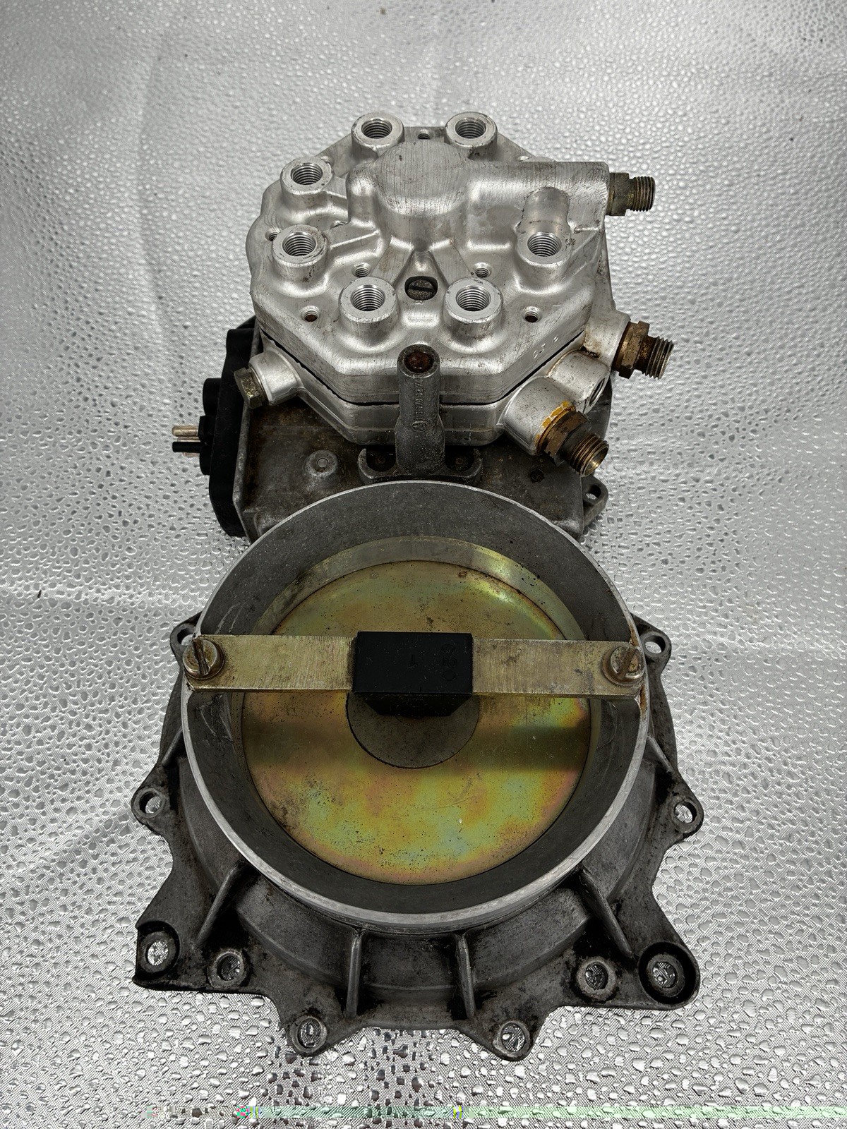 OEM MERCEDES W126 420SEL 560SL 560SEL 1986-1991 V8 FUEL INJECTION DISTRIBUTOR