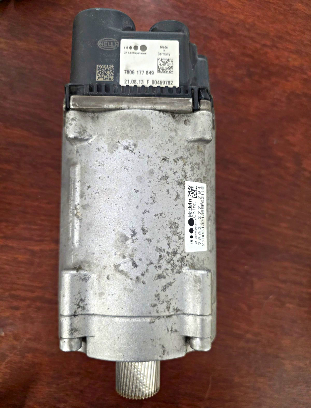 2012-2018 BMW 328i 320i Electric Power Steering Assist Servo Motor # 7802277794 2012-2018 BMW 328i 320i Electric Power Steering Assist Servo Motor # 7802277794