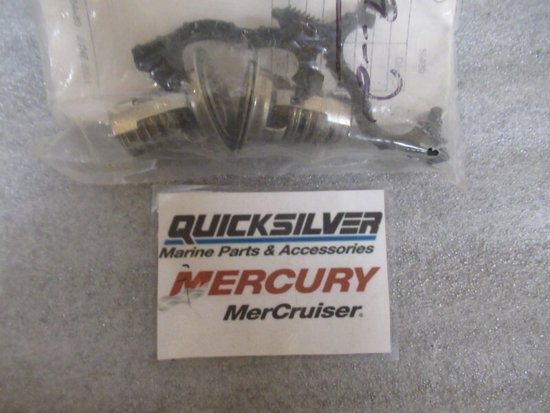 N23A Mercury Quicksilver 884429A2 Thermostat Kit OEM New Factory Boat Parts