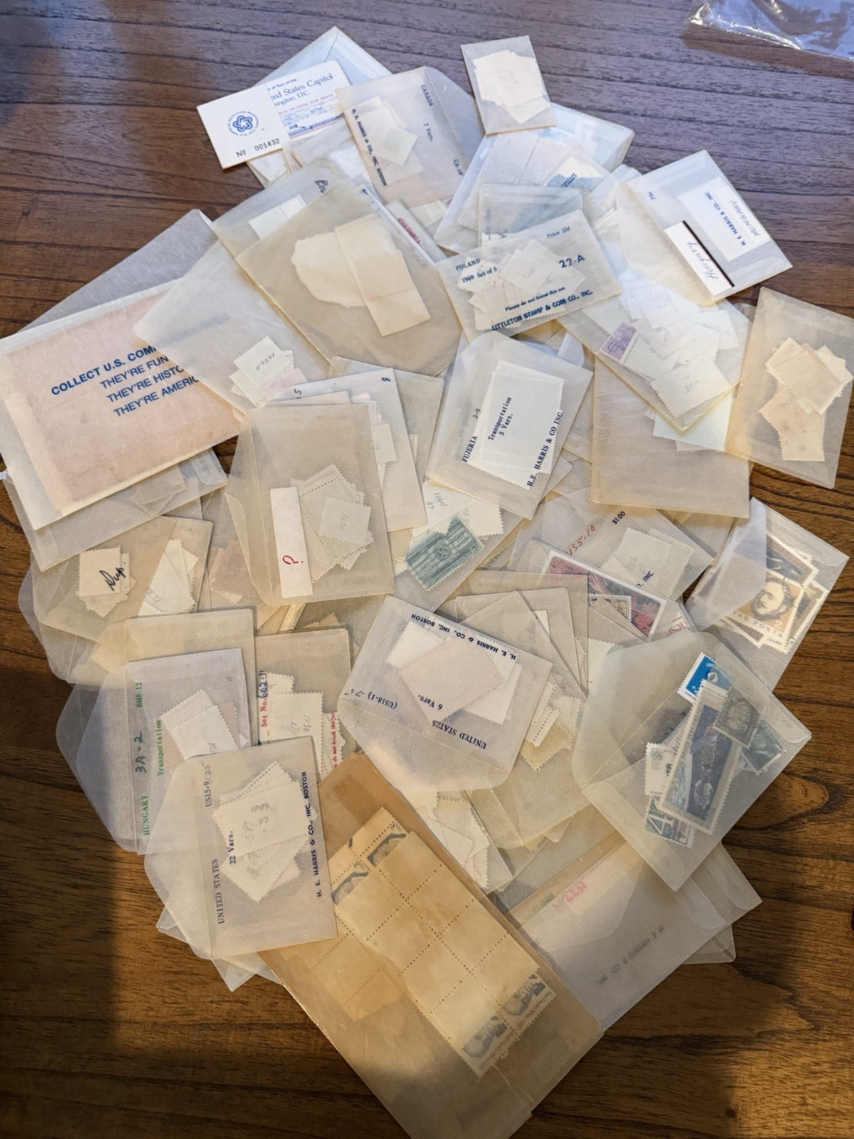 Large Vintage Worldwide Stamp Collection – Hundreds of Stamps – Estate Find