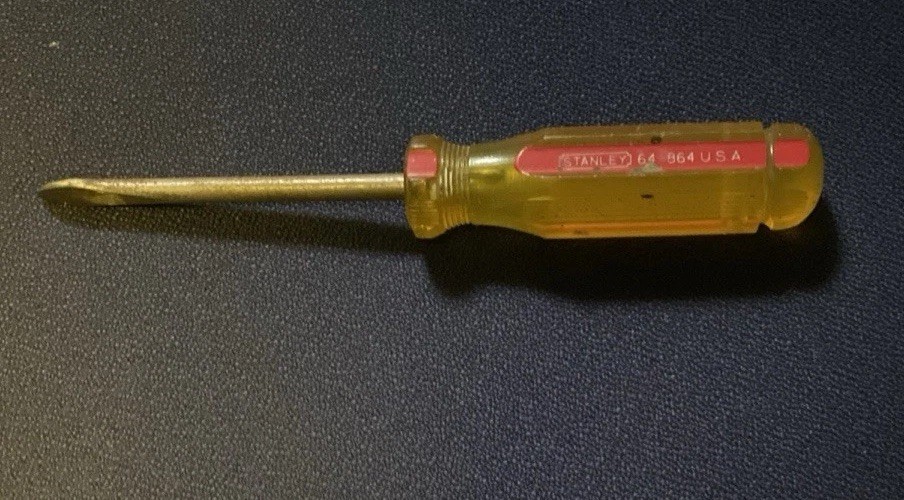 Vintage Well Worn Stanley 64-864 Flathead Screwdriver Made In USA 